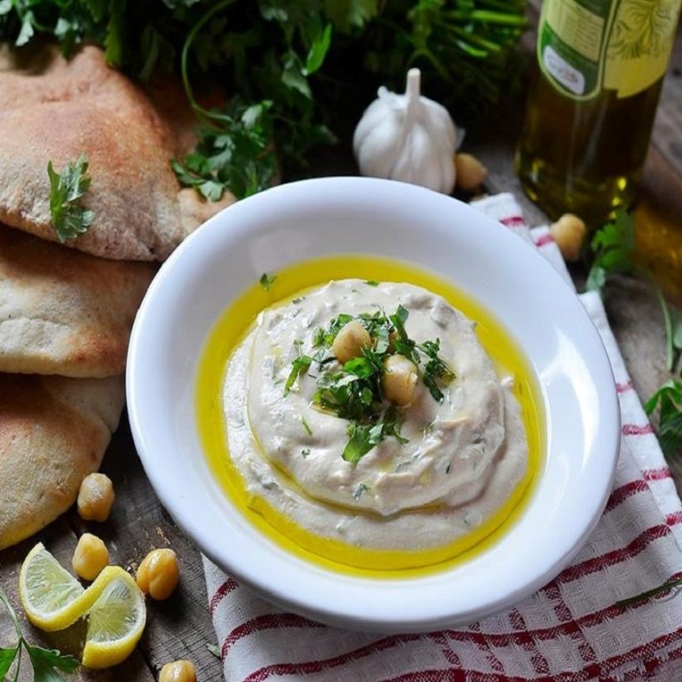 Large Hummus Beiruti