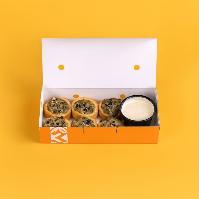 ميني عيش باللحم صغير